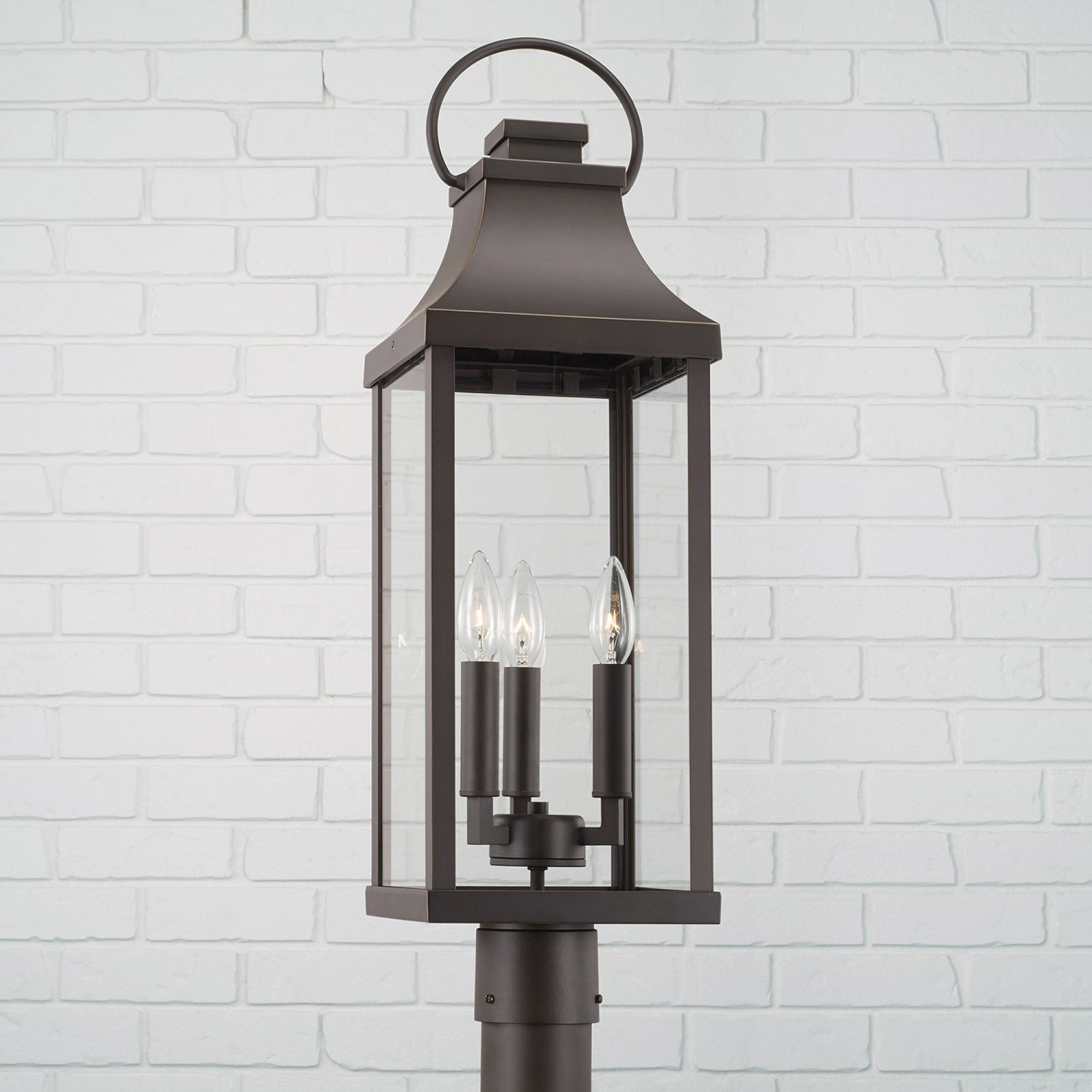 Bradford Ocean-Side Post Lantern - Oiled Bronze - Rust and Fade